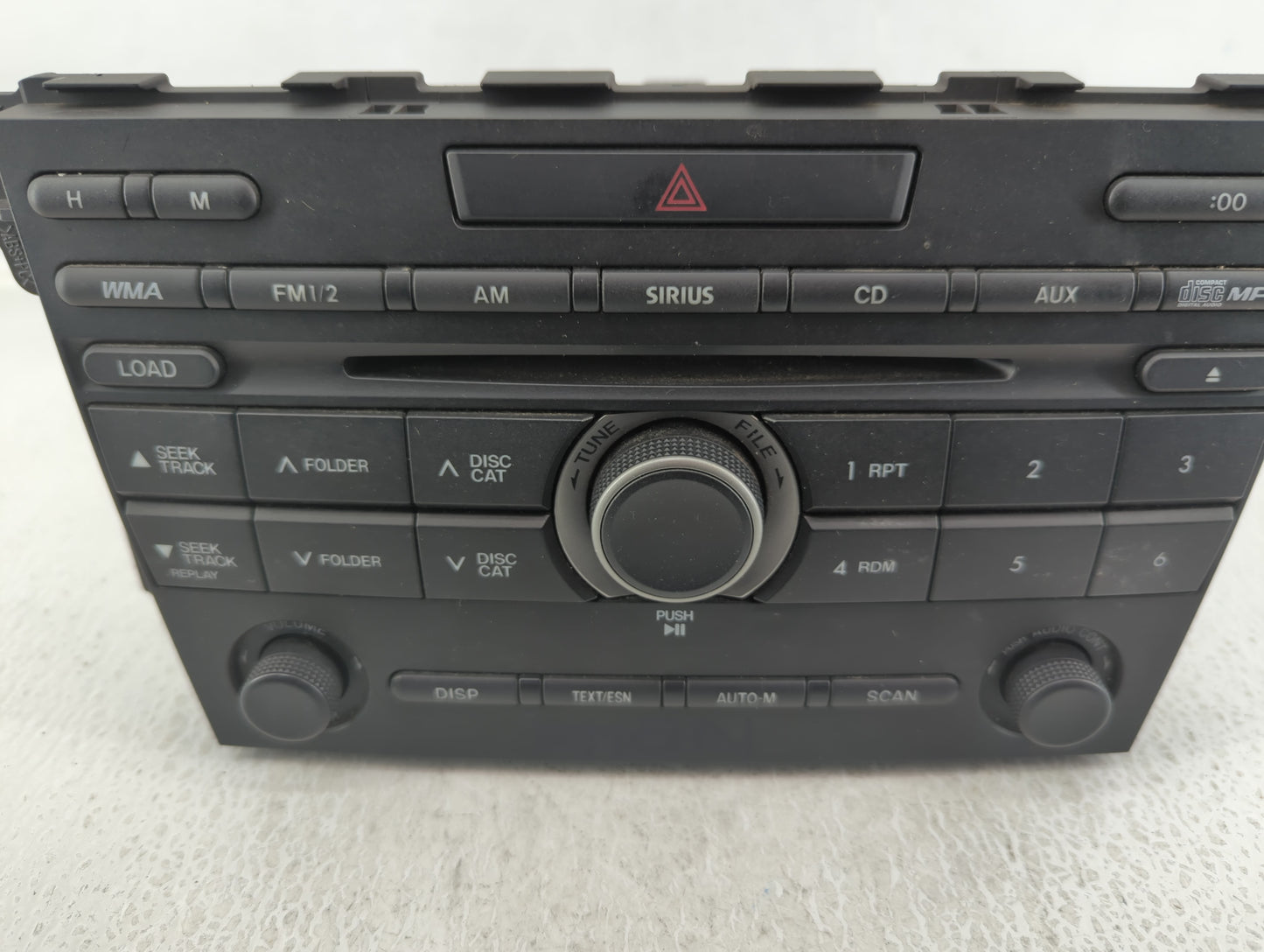 2010 Mazda Cx-7 Radio AM FM Cd Player Receiver Replacement P/N:EH44 66 AR0A Fits OEM Used Auto Parts - Oemusedautoparts1.com