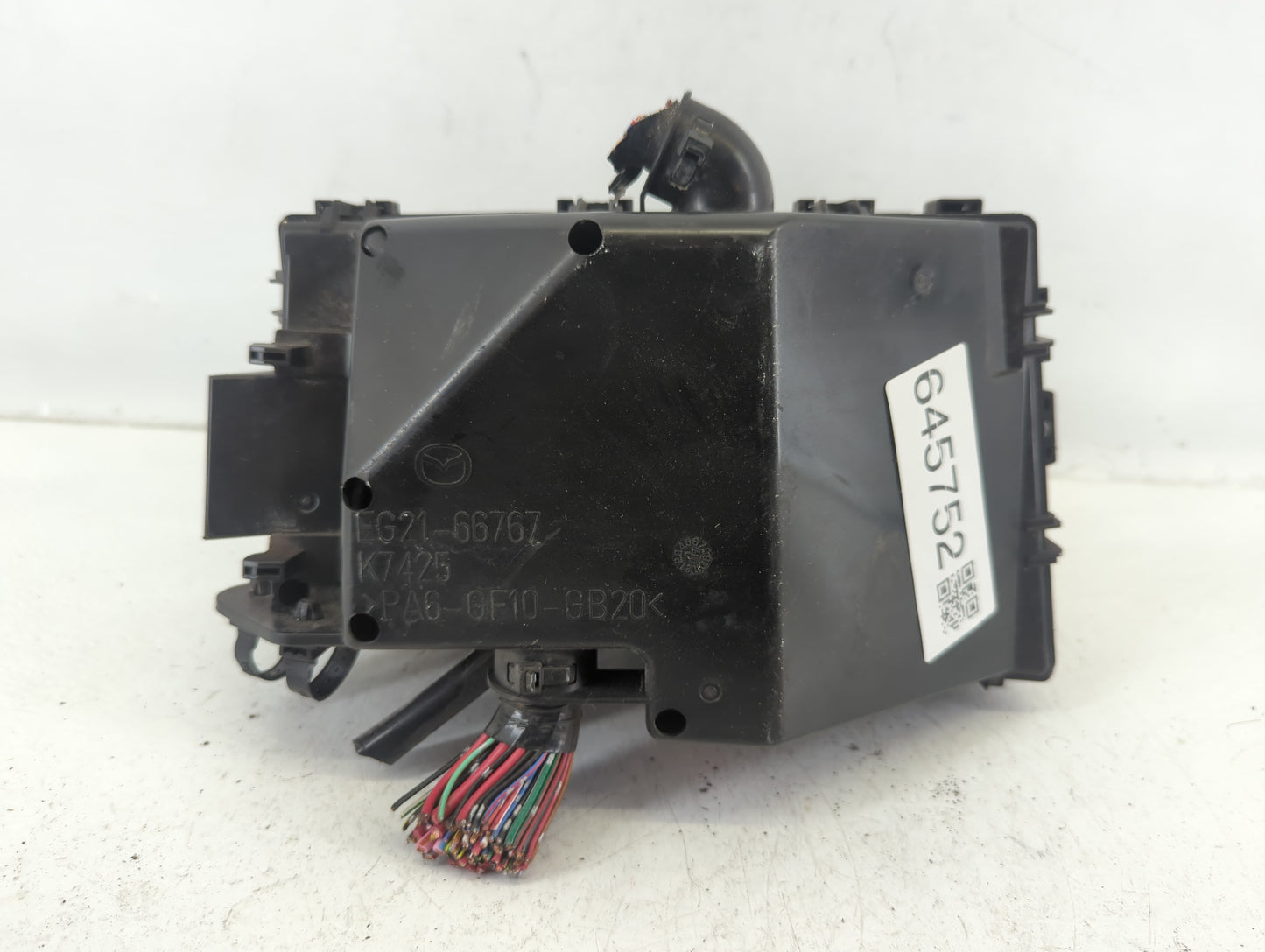 2010-2012 Mazda Cx-7 Fusebox Fuse Box Panel Relay Module P/N:BP4K-66765 518818109 Fits Fits 2010 2011 2012 OEM Used Auto Par