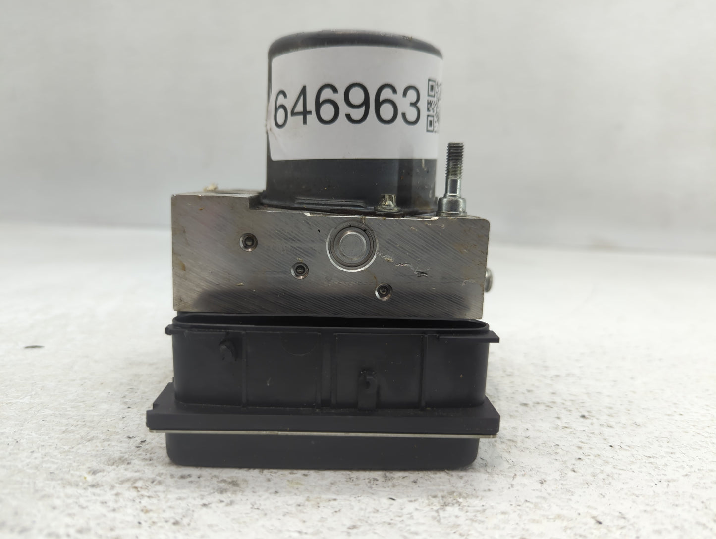 2010-2012 Mazda Cx-7 ABS Pump Control Module Replacement P/N:EH44 43 7A0 Fits Fits 2010 2011 2012 OEM Used Auto Parts - Oemu