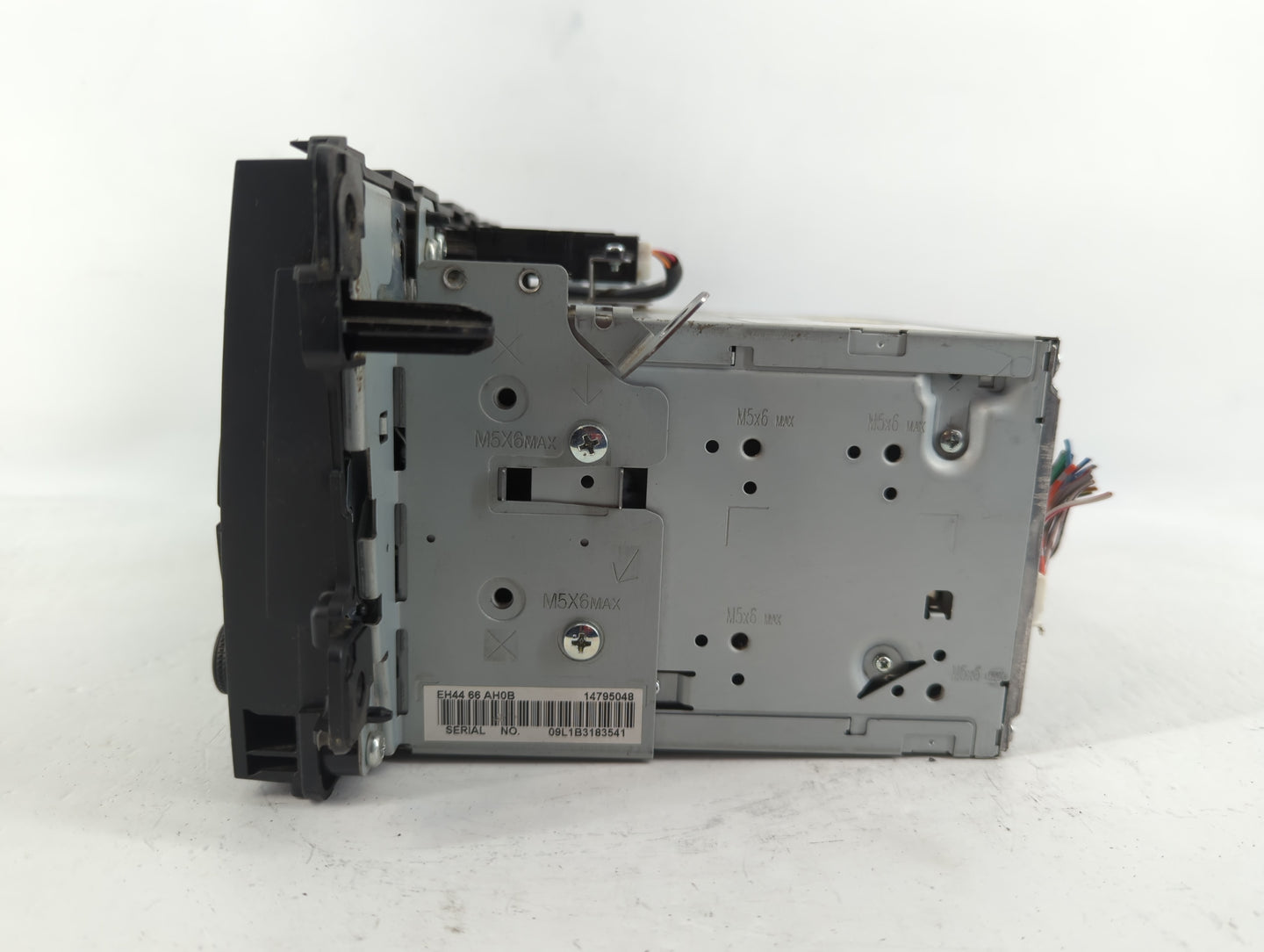 2010-2010 Mazda Cx-7 Am Fm Cd Player Radio Receiver - Oemusedautoparts1.com