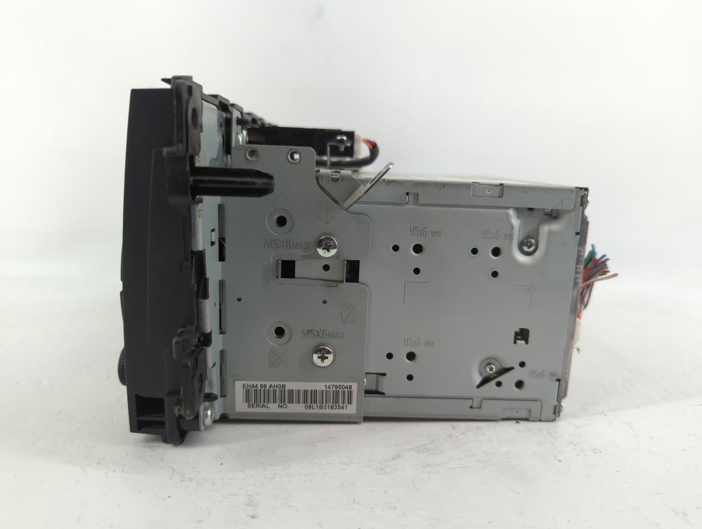 2010-2010 Mazda Cx-7 Am Fm Cd Player Radio Receiver - Oemusedautoparts1.com