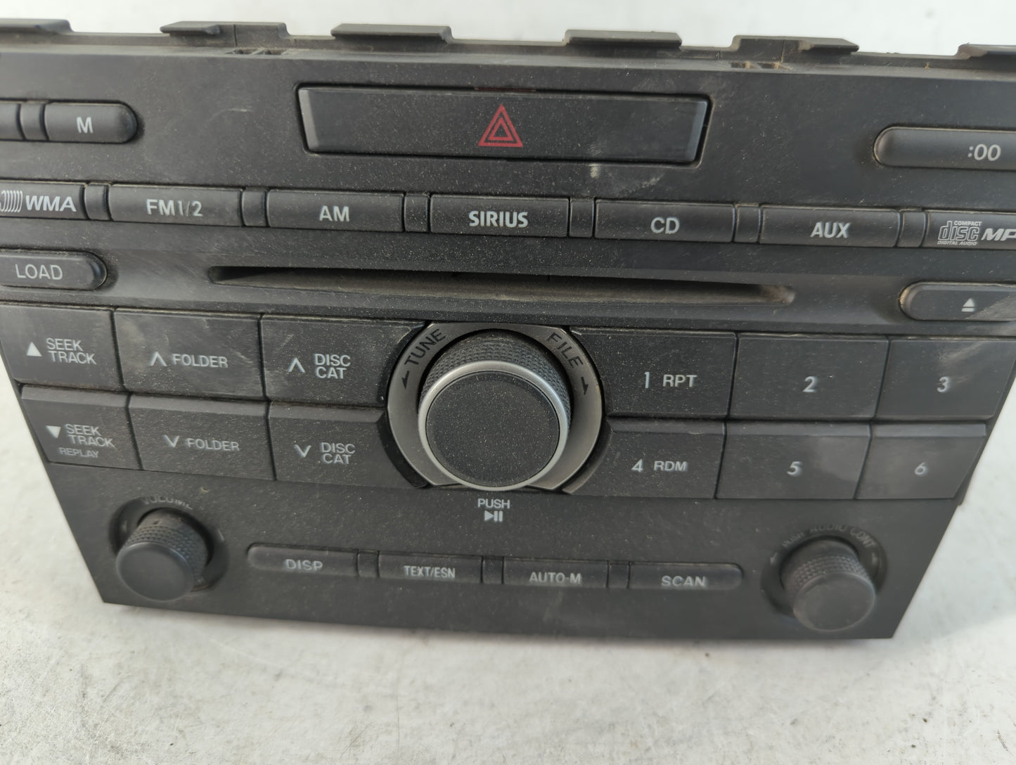 2010 Mazda Cx-7 Radio AM FM Cd Player Receiver Replacement P/N:EH46 66 ARXA Fits OEM Used Auto Parts - Oemusedautoparts1.com