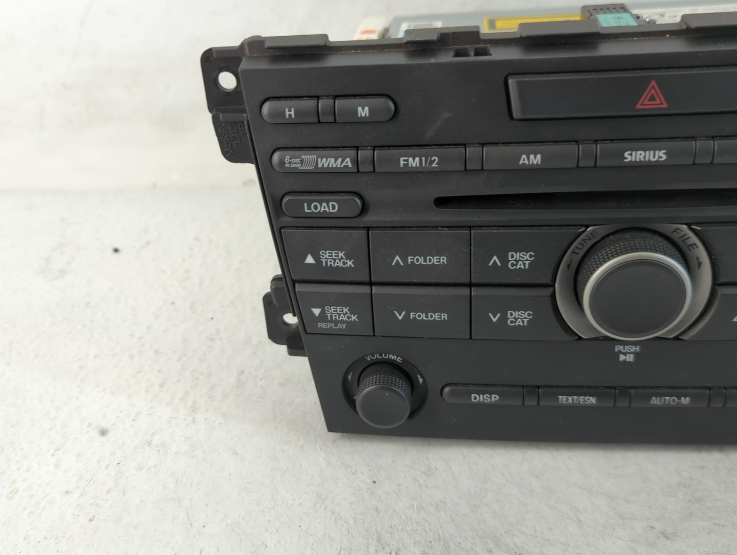 2010 Mazda Cx-7 Radio AM FM Cd Player Receiver Replacement P/N:14791357 Fits OEM Used Auto Parts - Oemusedautoparts1.com