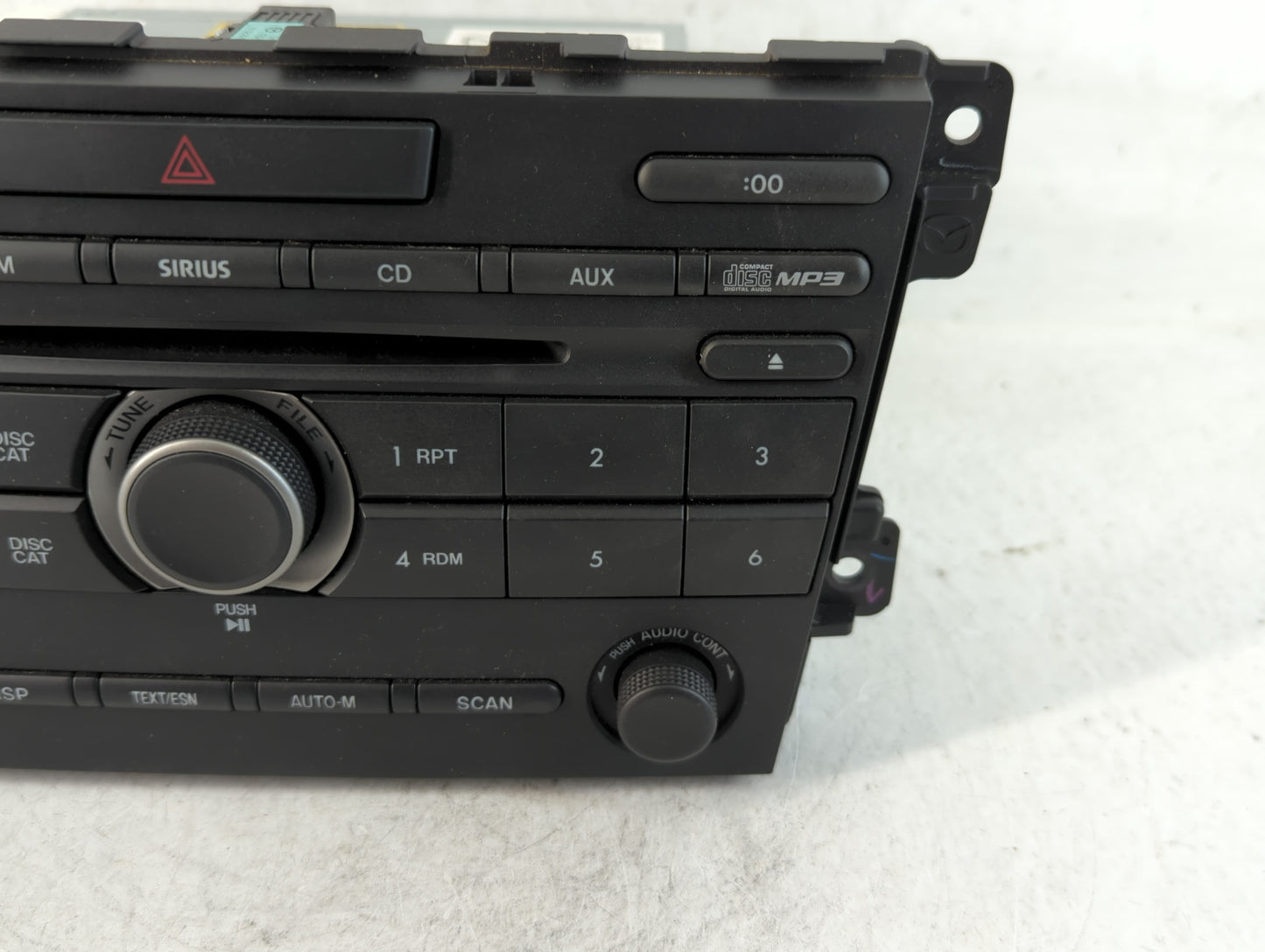 2010 Mazda Cx-7 Radio AM FM Cd Player Receiver Replacement P/N:14791357 Fits OEM Used Auto Parts - Oemusedautoparts1.com
