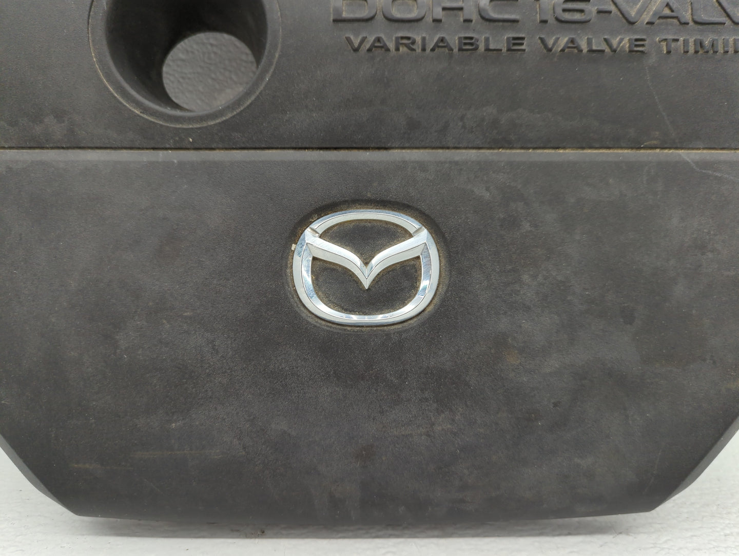 2010 Mazda Cx-7 Engine Cover - Oemusedautoparts1.com