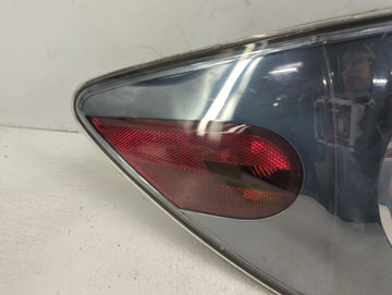 2010-2012 Mazda Cx-7 Passenger Right Side Deck Lid Mounted Tail Light