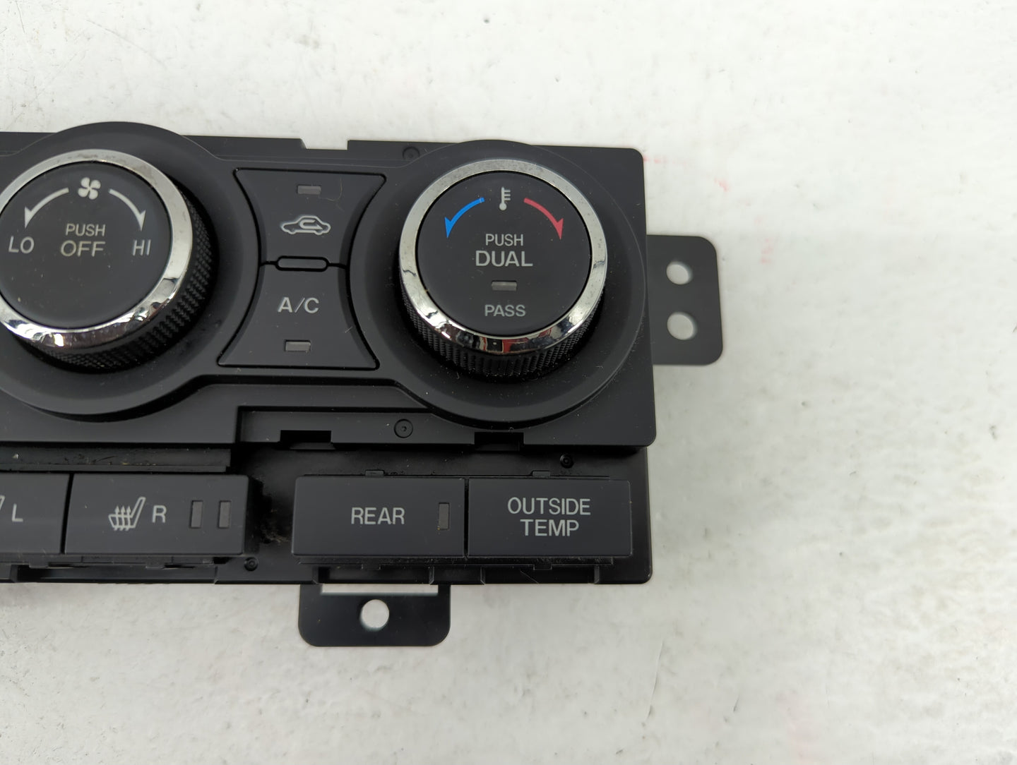 2010-2015 Mazda Cx-9 Climate Control Module Temperature AC/Heater Replacement P/N:TE70-61-190 Fits OEM Used Auto Parts - Oem