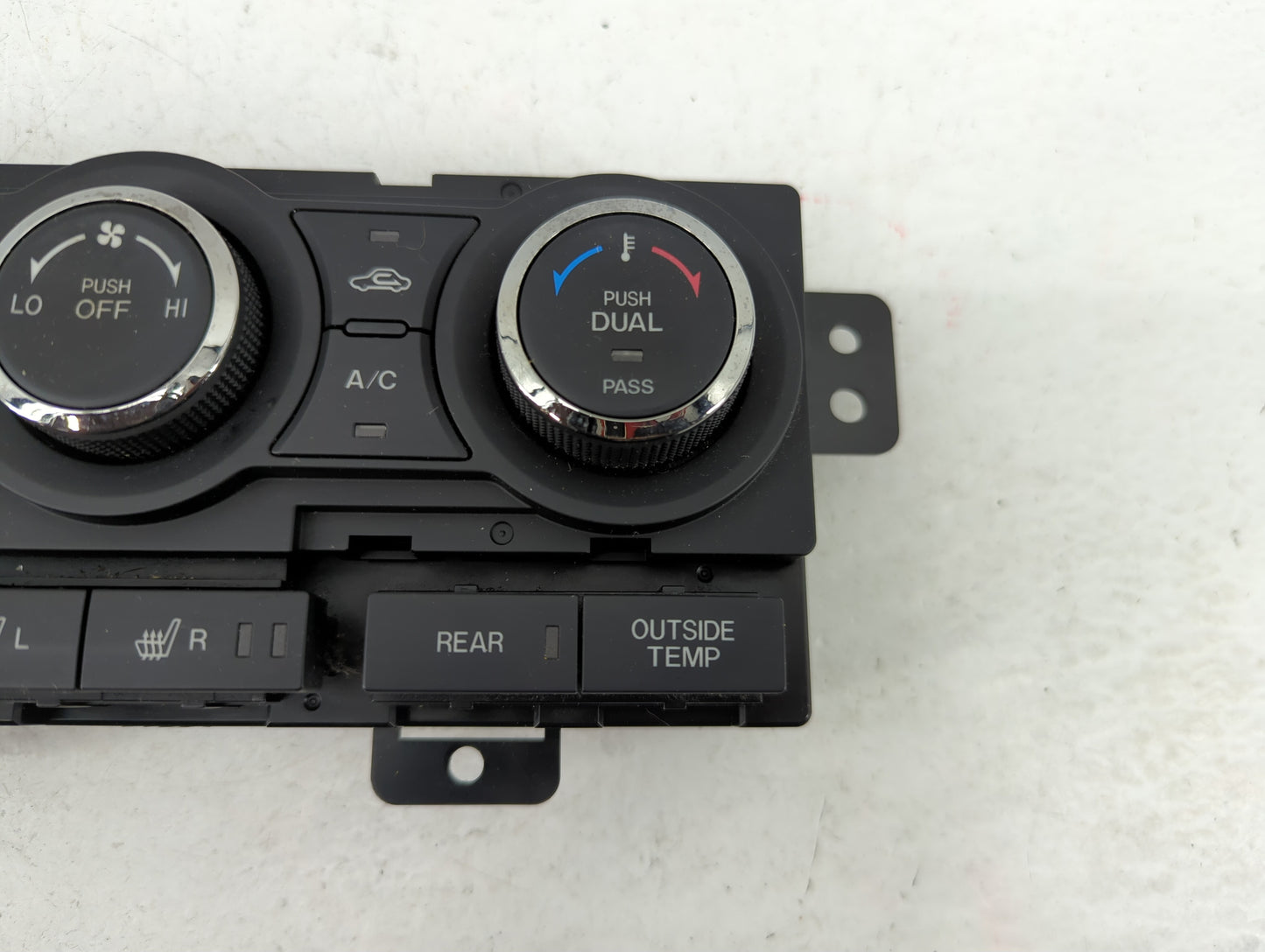 2010-2015 Mazda Cx-9 Climate Control Module Temperature AC/Heater Replacement P/N:TE70-61-190 Fits OEM Used Auto Parts - Oem