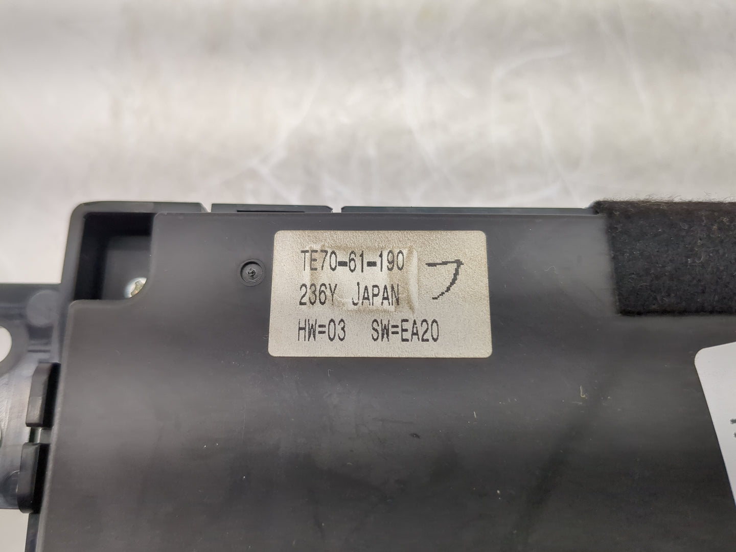 2010-2015 Mazda Cx-9 Climate Control Module Temperature AC/Heater Replacement P/N:TE70-61-190 Fits OEM Used Auto Parts - Oem