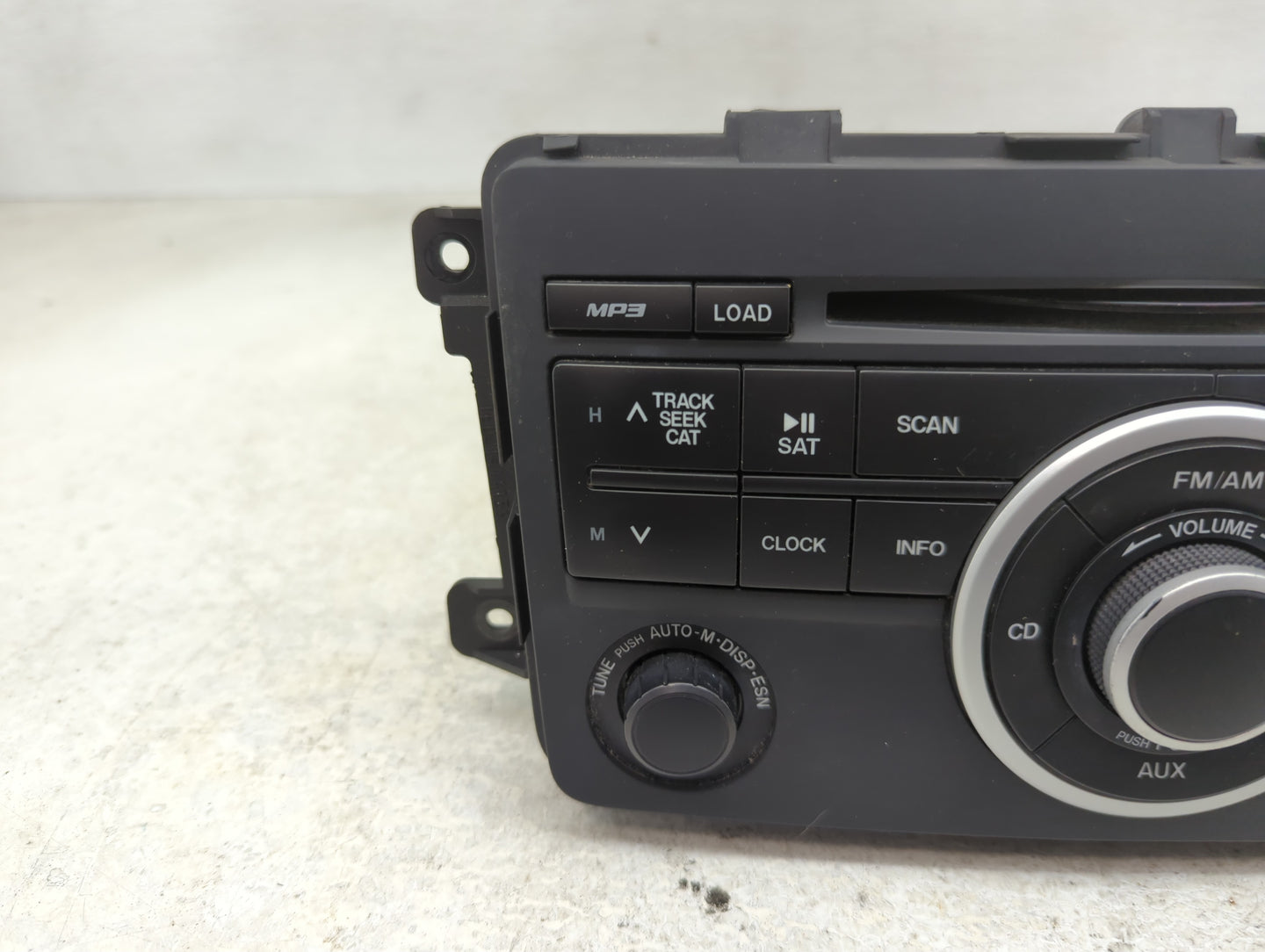 2010 Mazda Cx-9 Radio AM FM Cd Player Receiver Replacement P/N:14795565 Fits OEM Used Auto Parts - Oemusedautoparts1.com
