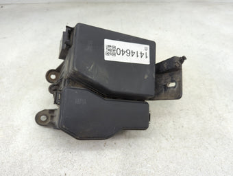 compare product 2010-2012 Mazda Cx-9 Fusebox Fuse Box Panel Relay Module P/N:TE71-66760 Fits Fits 2010 2011 2012 OEM Used Auto Parts
