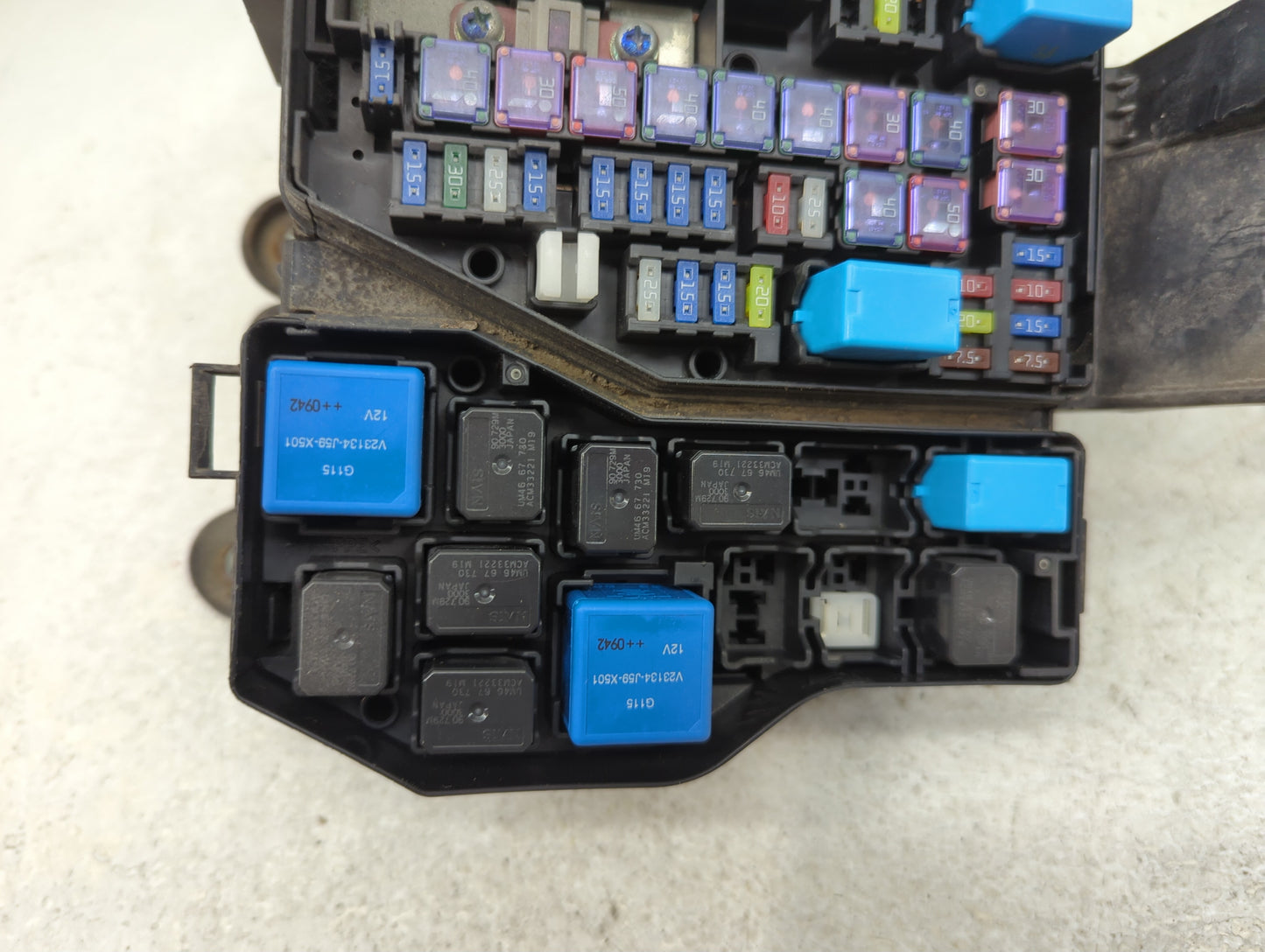 2010-2012 Mazda Cx-9 Fusebox Fuse Box Panel Relay Module P/N:TE71-66760 Fits Fits 2010 2011 2012 OEM Used Auto Parts - Oemus