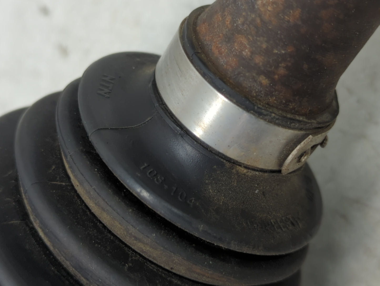 2007-2015 Mazda Cx-9 Axle Shaft Front Driver Cv C/v - Oemusedautoparts1.com
