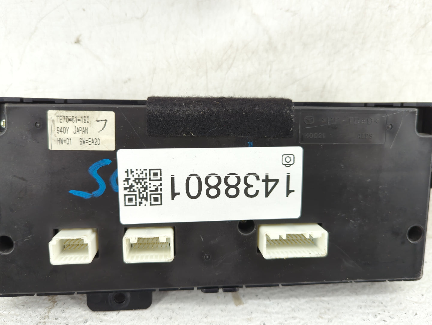 2010-2015 Mazda Cx-9 Climate Control Module Temperature AC/Heater Replacement P/N:TE70-61-190 Fits OEM Used Auto Parts - Oem