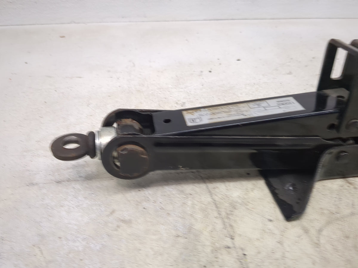 2010 Mazda Cx-9 Spare Scissor Car Jack Black - Oemusedautoparts1.com