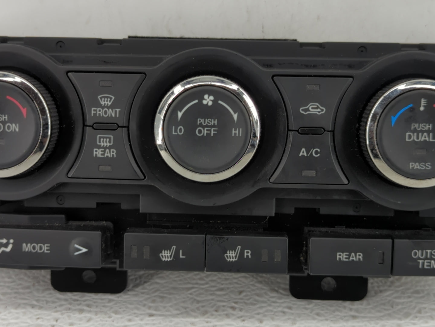 2010-2015 Mazda Cx-9 Climate Control Module Temperature AC/Heater Replacement P/N:TE70-61-190 Fits OEM Used Auto Parts - Oem