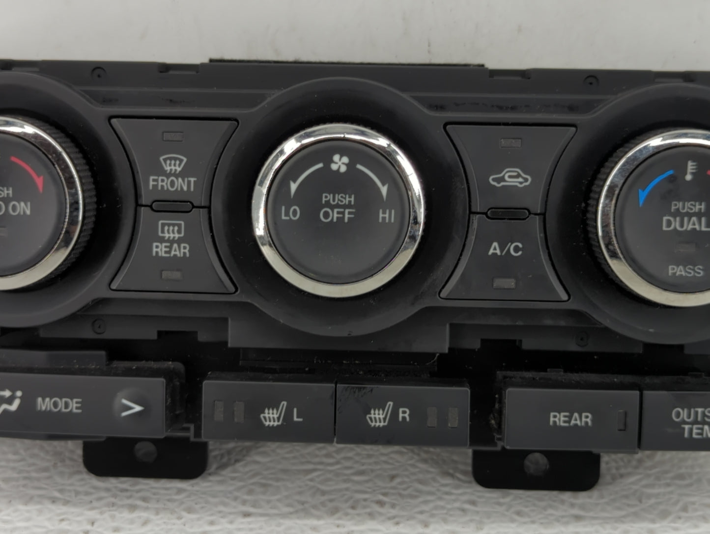 2010-2015 Mazda Cx-9 Climate Control Module Temperature AC/Heater Replacement P/N:TE70-61-190 Fits OEM Used Auto Parts - Oem