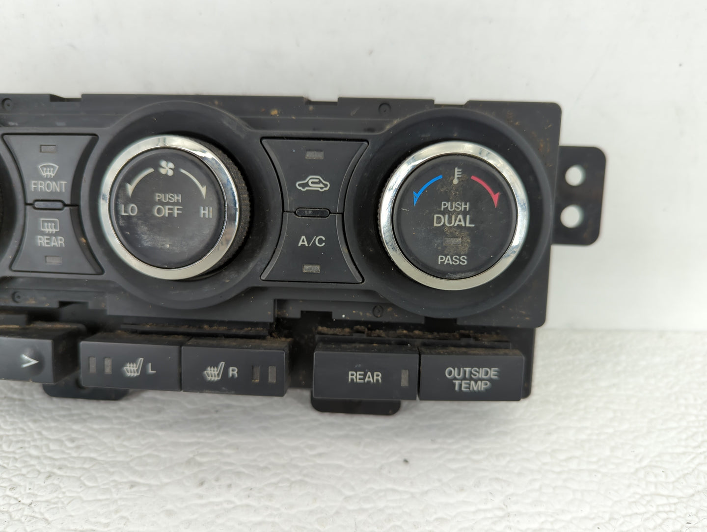 2010-2015 Mazda Cx-9 Climate Control Module Temperature AC/Heater Replacement P/N:TE70-61-190 Fits OEM Used Auto Parts - Oem