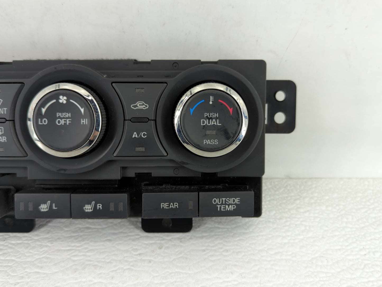 2010-2015 Mazda Cx-9 Climate Control Module Temperature AC/Heater Replacement P/N:TE70-61-190 Fits OEM Used Auto Parts - Oem