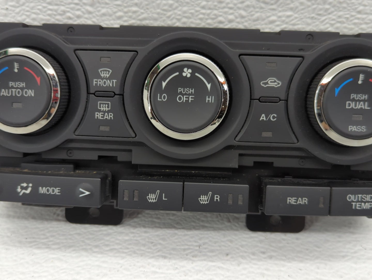 2010-2015 Mazda Cx-9 Climate Control Module Temperature AC/Heater Replacement P/N:TE70-61-190 Fits OEM Used Auto Parts - Oem