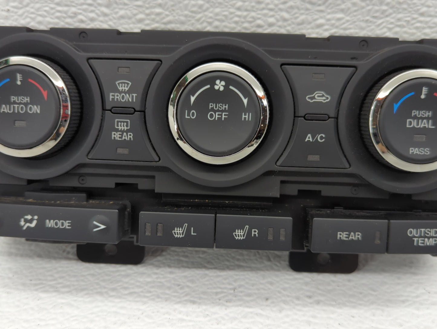 2010-2015 Mazda Cx-9 Climate Control Module Temperature AC/Heater Replacement P/N:TE70-61-190 Fits OEM Used Auto Parts - Oem