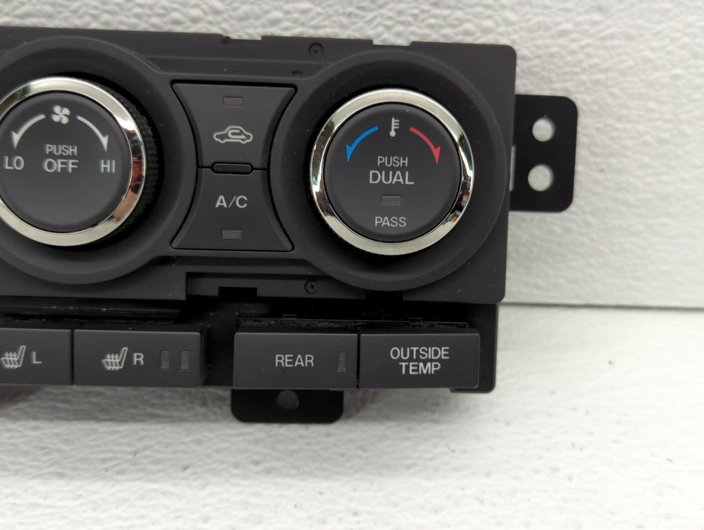 2010-2015 Mazda Cx-9 Climate Control Module Temperature AC/Heater Replacement P/N:TE70-61-190 Fits OEM Used Auto Parts - Oem