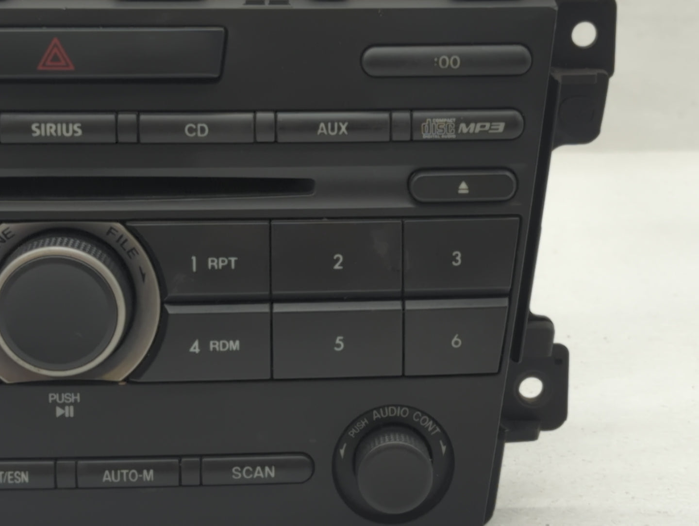 2010 Mazda Cx-9 Radio AM FM Cd Player Receiver Replacement P/N:EH45 66 ARXA Fits OEM Used Auto Parts - Oemusedautoparts1.com