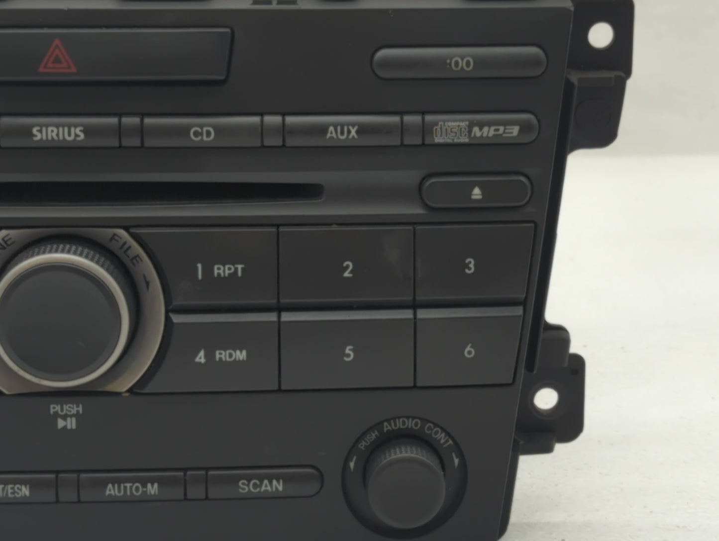 2010 Mazda Cx-9 Radio AM FM Cd Player Receiver Replacement P/N:EH45 66 ARXA Fits OEM Used Auto Parts - Oemusedautoparts1.com