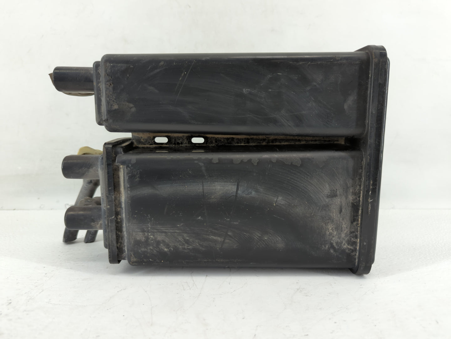 2010 Mazda Cx-9 Fuel Vapor Charcoal Canister - Oemusedautoparts1.com