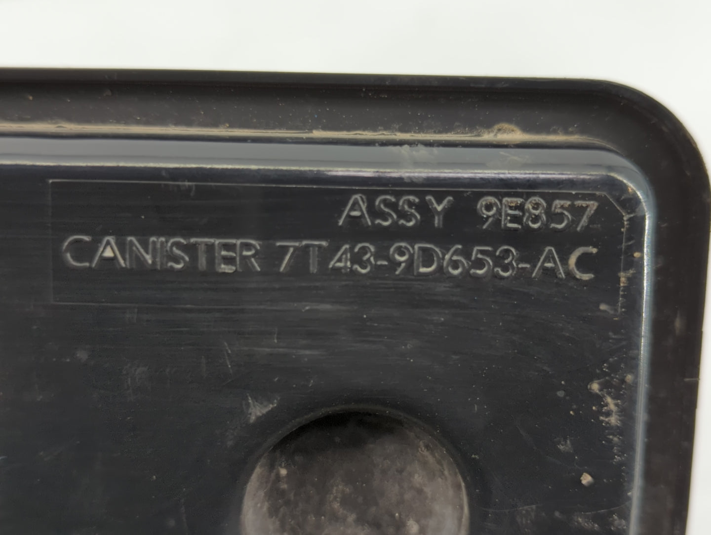 2010 Mazda Cx-9 Fuel Vapor Charcoal Canister - Oemusedautoparts1.com