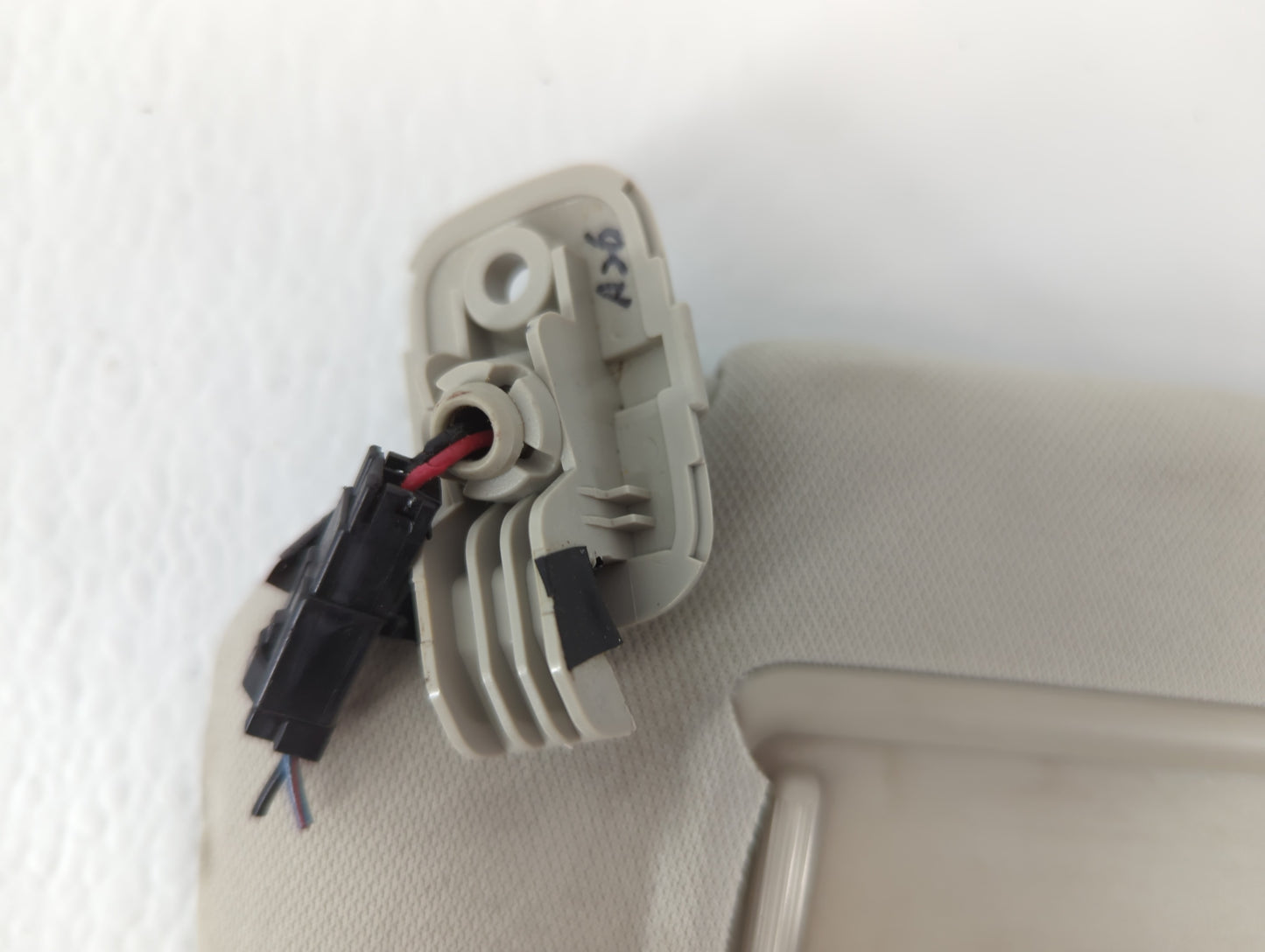 2010-2015 Mazda Cx-9 Sun Visor Shade Replacement Driver Left Mirror Fits Fits 2010 2011 2012 2013 2014 2015 OEM Used Auto Pa