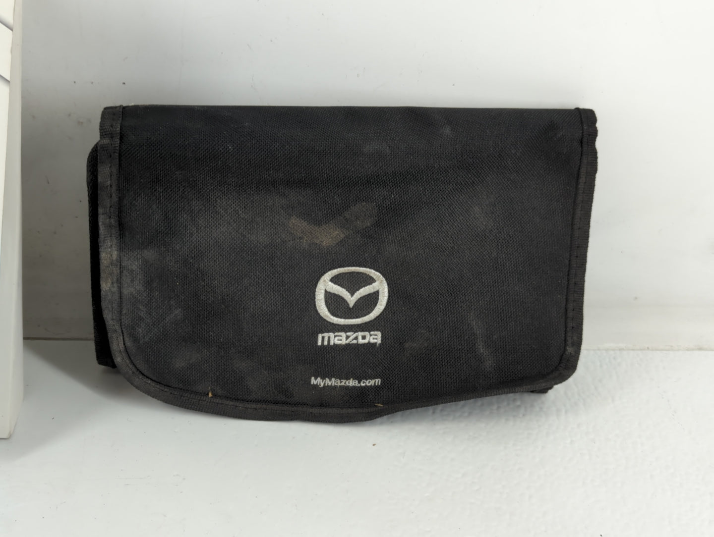 2010 Mazda Cx-9 Owners Manual Book Guide P/N:9999-95-011C-10 OEM Used Auto Parts - Oemusedautoparts1.com