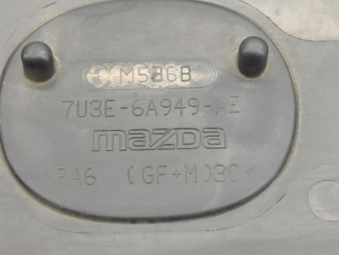 2010 Mazda Cx-9 Engine Cover - Oemusedautoparts1.com