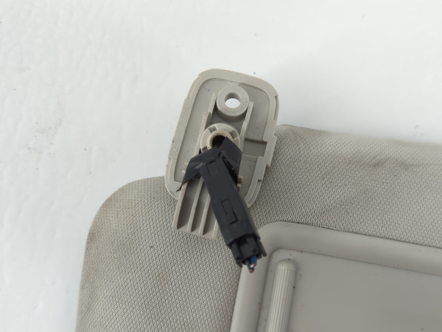 2010-2015 Mazda Cx-9 Sun Visor Shade Replacement Driver Left Mirror Fits Fits 2010 2011 2012 2013 2014 2015 OEM Used Auto Pa