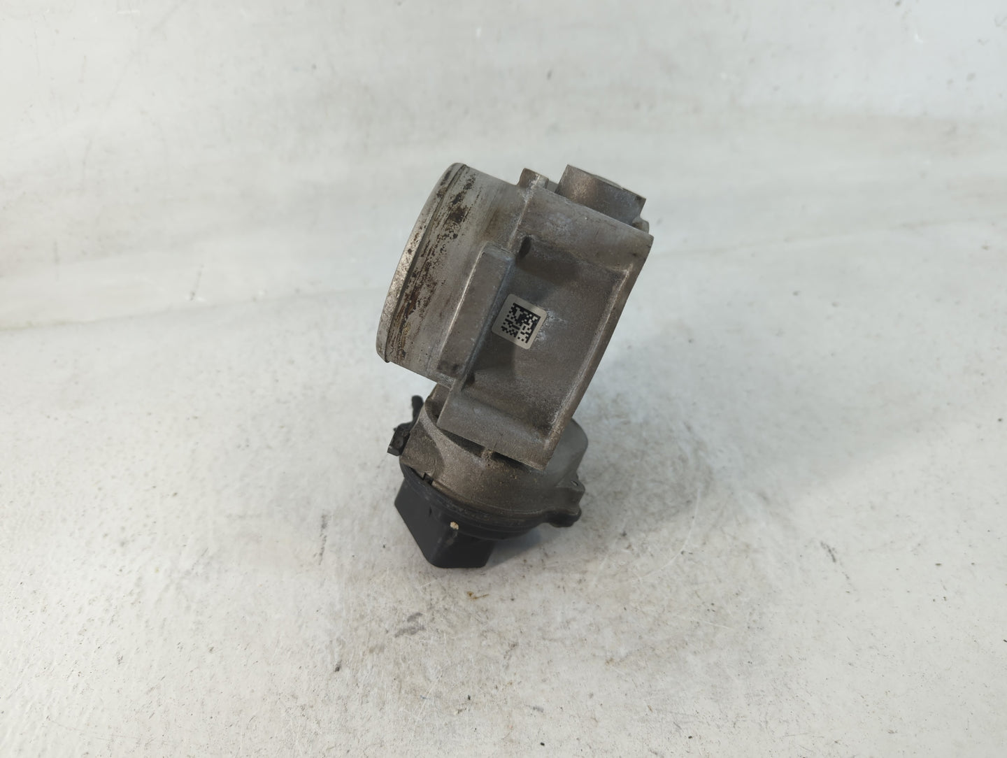 2007-2015 Mazda Cx-9 Throttle Body P/N:7T4E-9F991-GA Fits Fits 2007 2008 2009 2010 2011 2012 2013 2014 2015 OEM Used Auto Pa