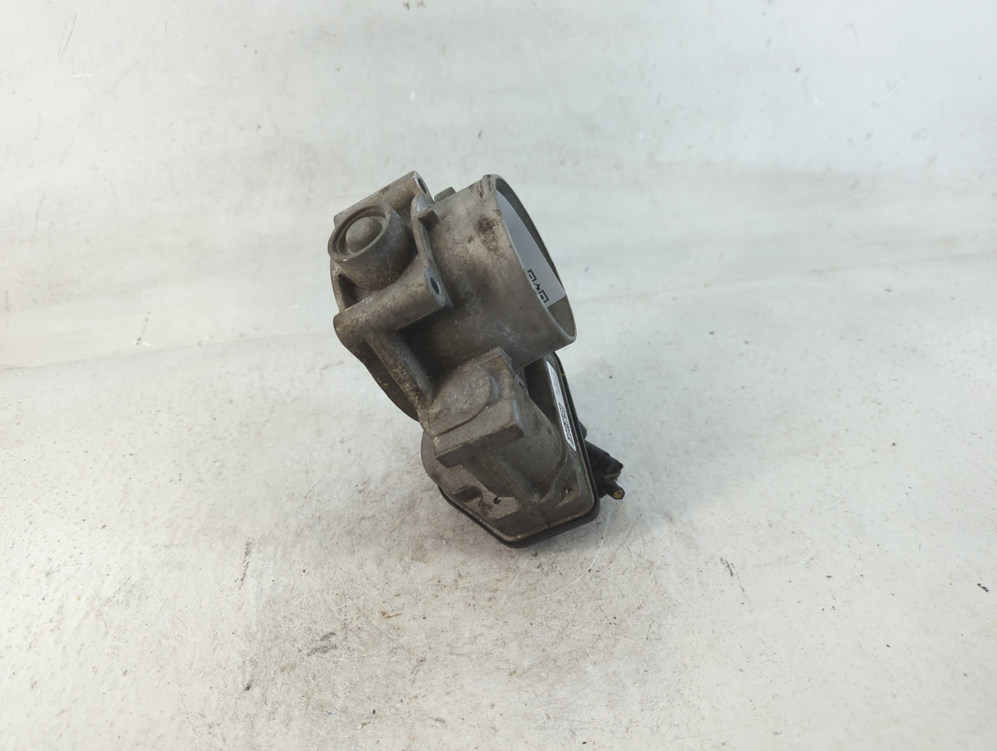 2007-2015 Mazda Cx-9 Throttle Body P/N:7T4E-9F991-GA Fits Fits 2007 2008 2009 2010 2011 2012 2013 2014 2015 OEM Used Auto Pa