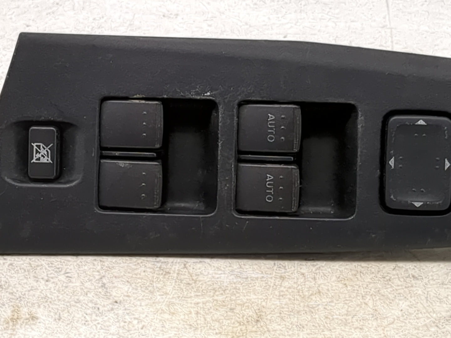 2010 Mazda Cx7 Master Power Window Switch Replacement Driver Side Left P/N:EH44684L6 EH444581C Fits Fits 2007 2008 2009 2011