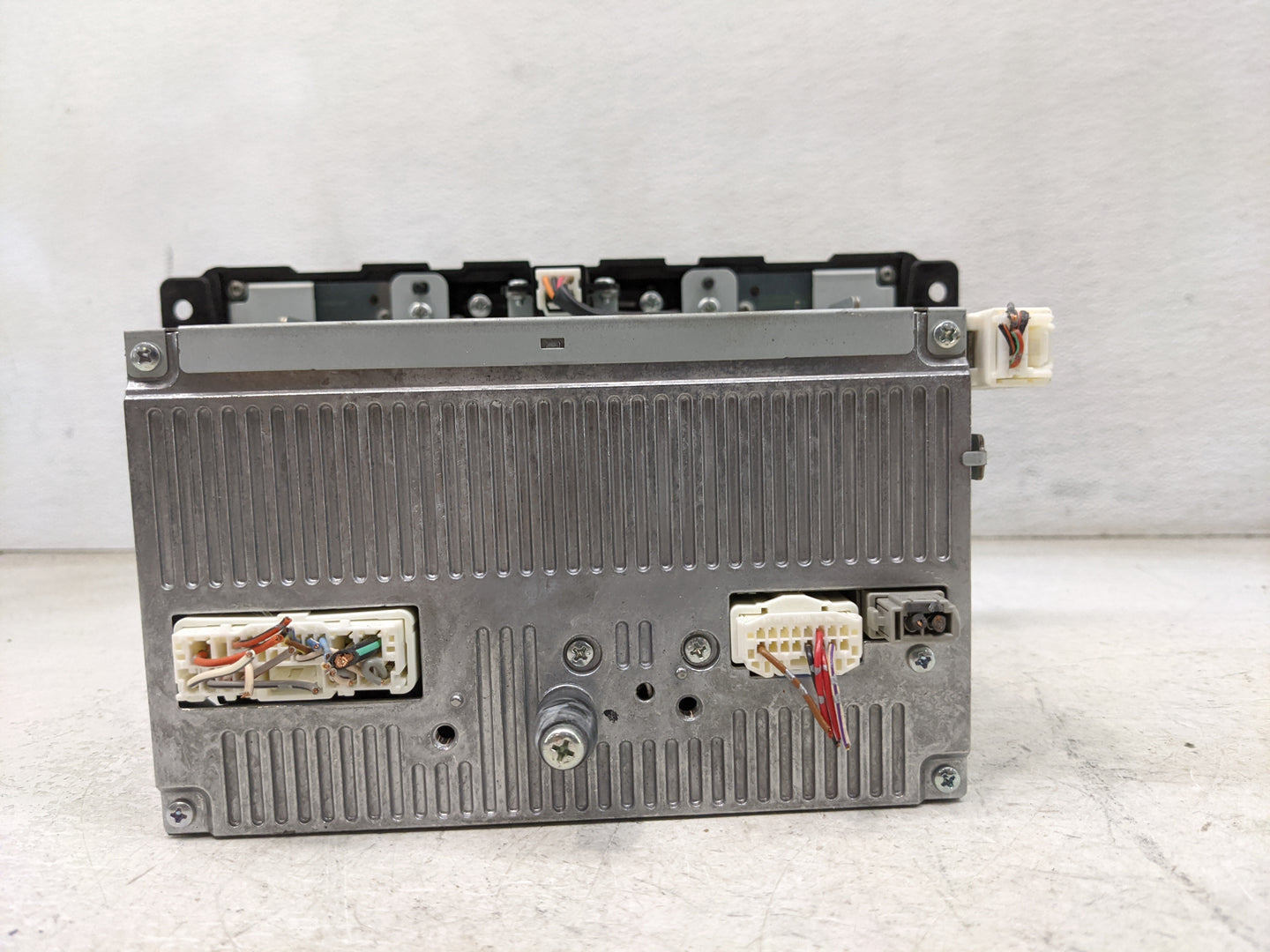 2010 Mazda Cx7 Radio AM FM Cd Player Receiver Replacement P/N:14791748 EH4466AR0A, EH4466AH0B, 14795048 Fits OEM Used Auto P