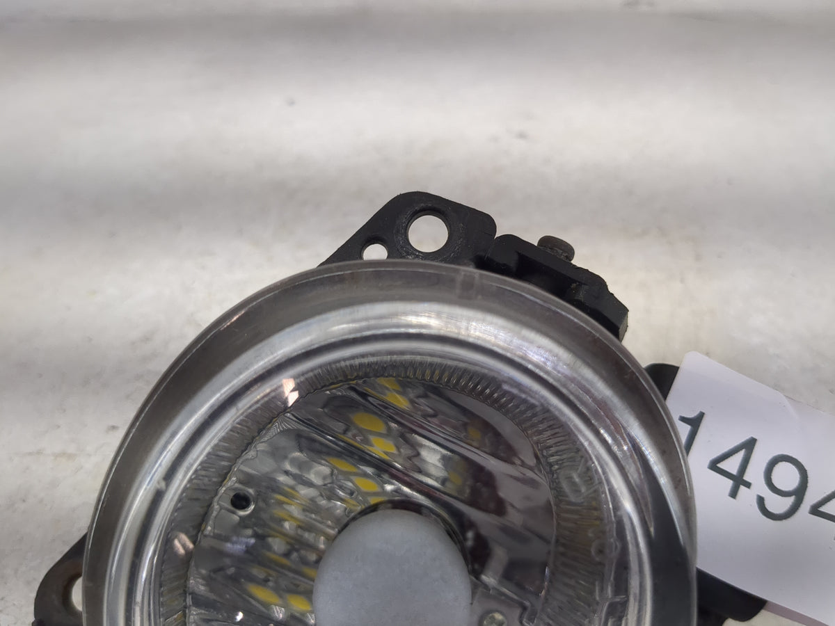 Mazda Cx7 Passenger Right Oem Fog Light Lamp - Oemusedautoparts1.com