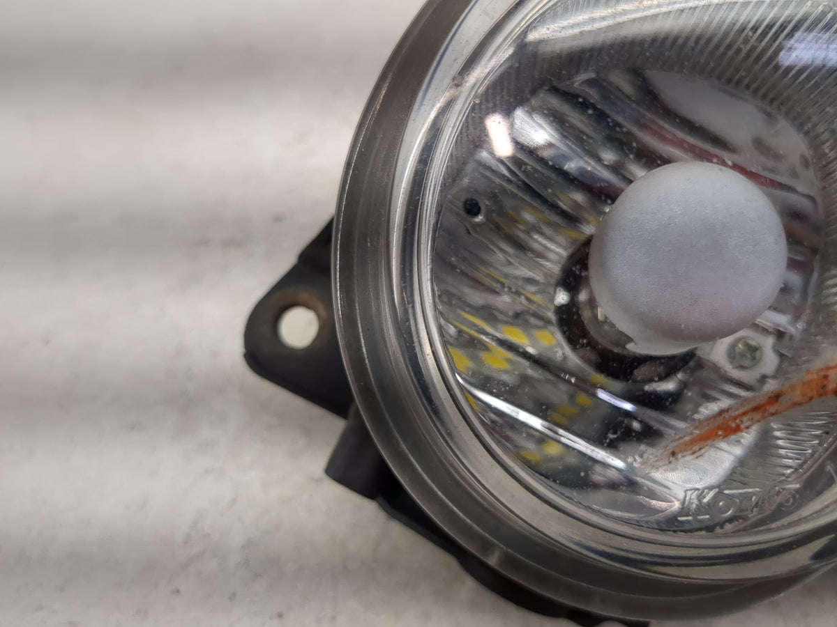 Mazda Cx7 Passenger Right Oem Fog Light Lamp - Oemusedautoparts1.com