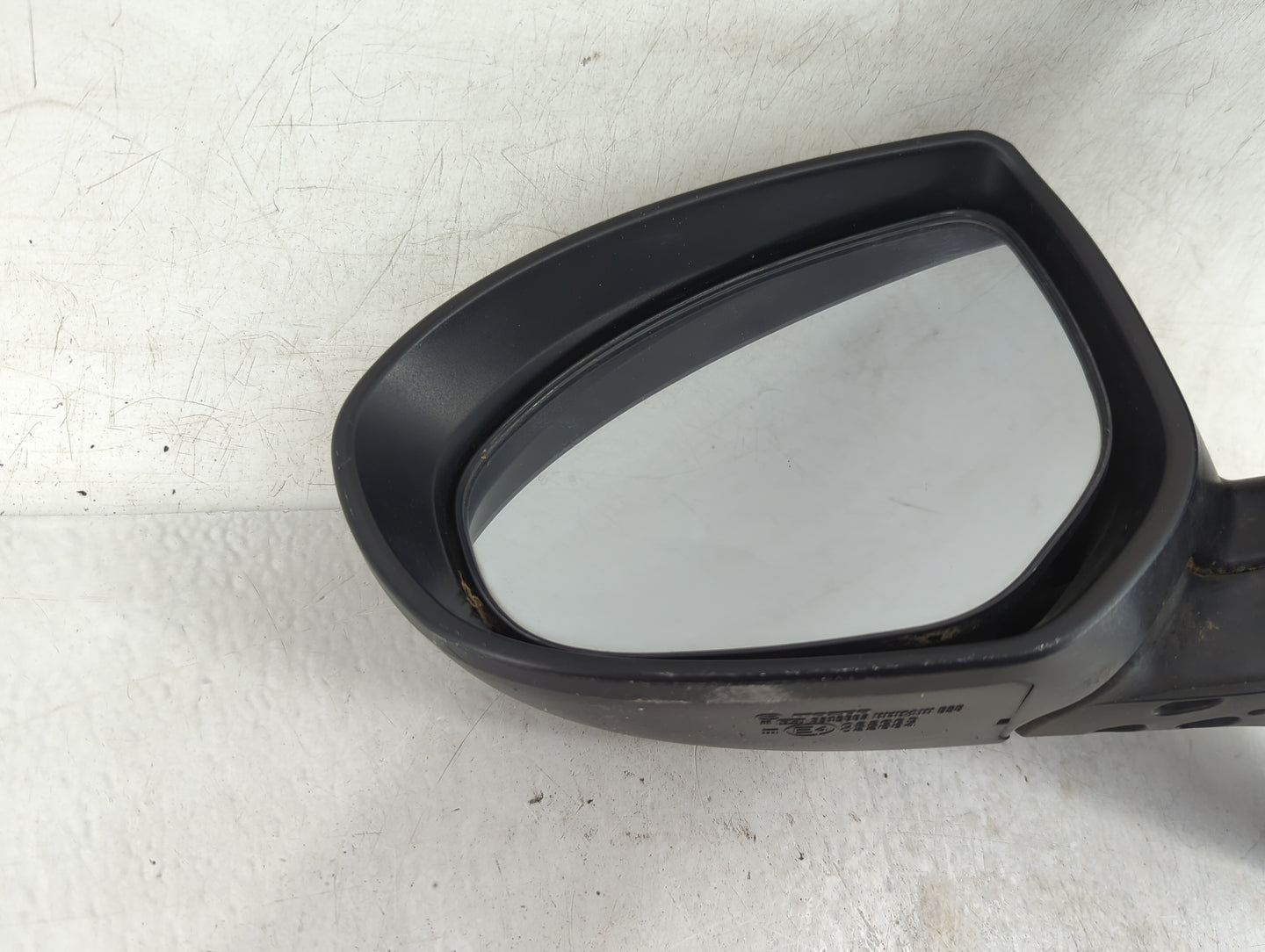 2010 Mazda Mazda3 Driver Side View Mirror - Left Door Mirror OEM Used - Oemusedautoparts1.com
