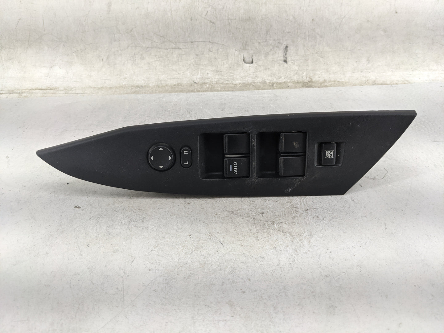 2010 Mazda Mazda3 Master Power Window Switch Replacement Driver Side Left P/N:BBM266350B Fits Fits 2011 2012 2013 OEM Used A