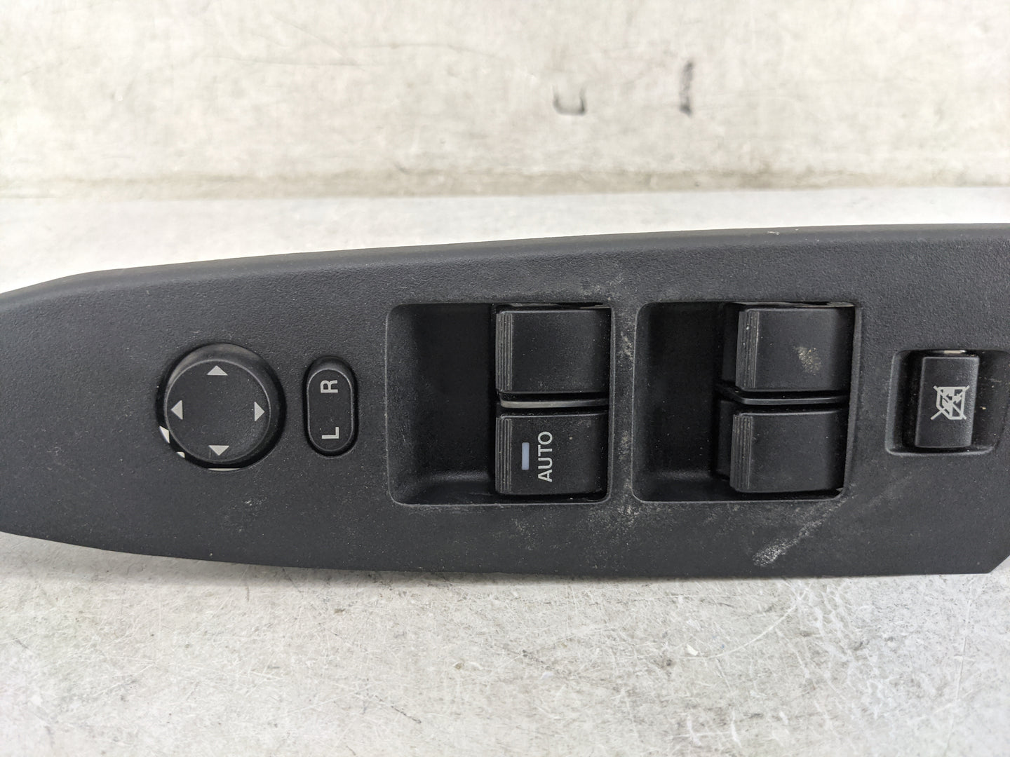 2010 Mazda Mazda3 Master Power Window Switch Replacement Driver Side Left P/N:BBM266350B Fits Fits 2011 2012 2013 OEM Used A