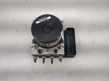 2010 Mazda Mazda3 ABS Pump Control Module Replacement P/N:BU61-2C405-AF A426G, 00.0404-961C.9, 10.0961-0111.3, 10.0619-3192.1 Fits OEM Used Auto Parts