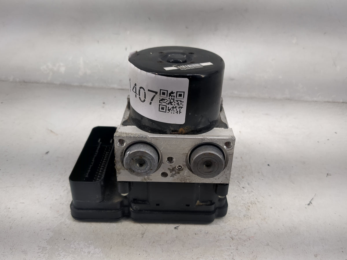 2010 Mazda Mazda3 Anti-Lock Brake ABS Pump Module Actuator OEM P/N:BU61-2C405-AF A426G, 00.0404-961C.9, 10.0961-0111.3 Fits 