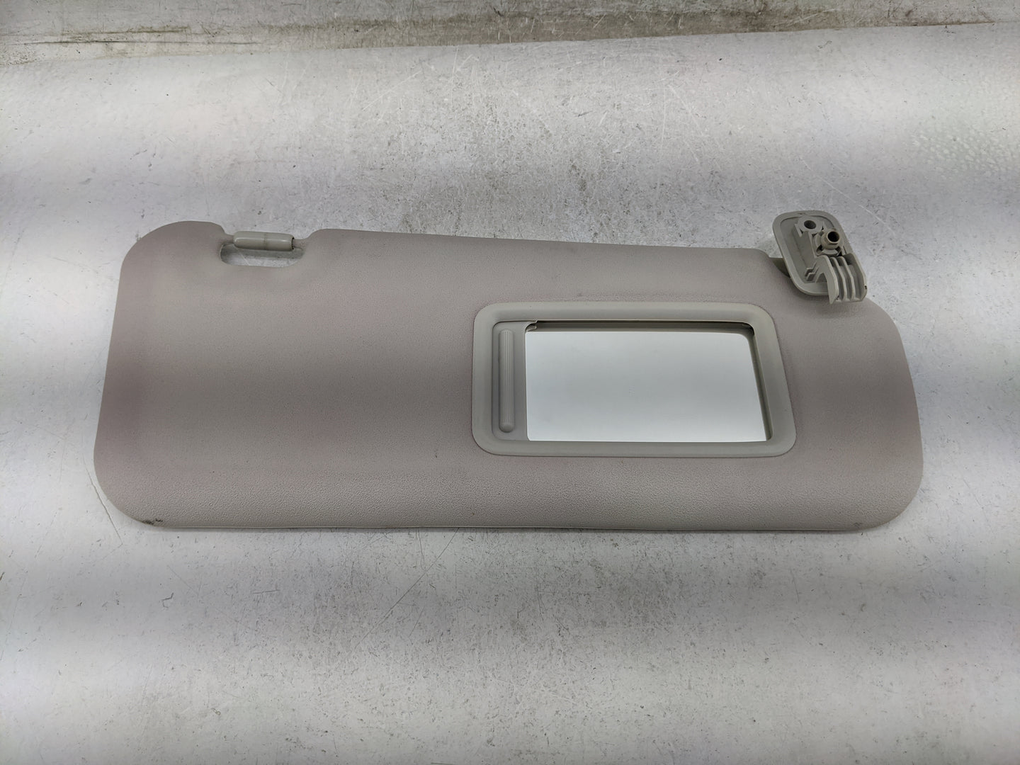 2010 Mazda Mazda3 Sun Visor Shade Replacement Passenger Right Mirror Fits Fits 2011 2012 2013 OEM Used Auto Parts - Oemuseda