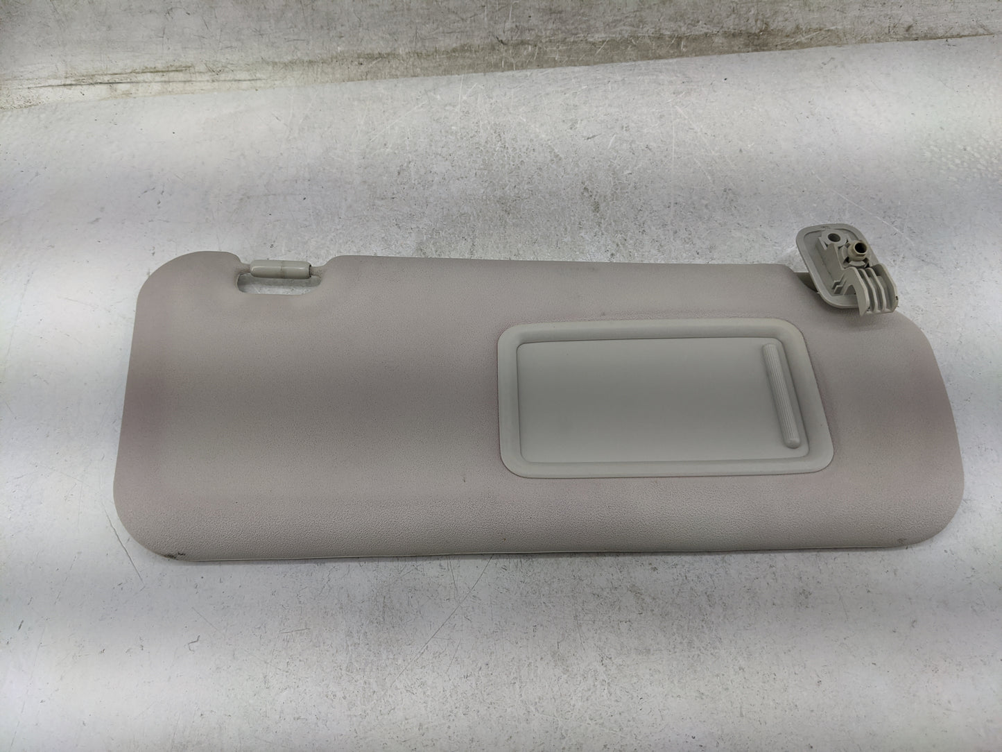 2010 Mazda Mazda3 Sun Visor Shade Replacement Passenger Right Mirror Fits Fits 2011 2012 2013 OEM Used Auto Parts - Oemuseda