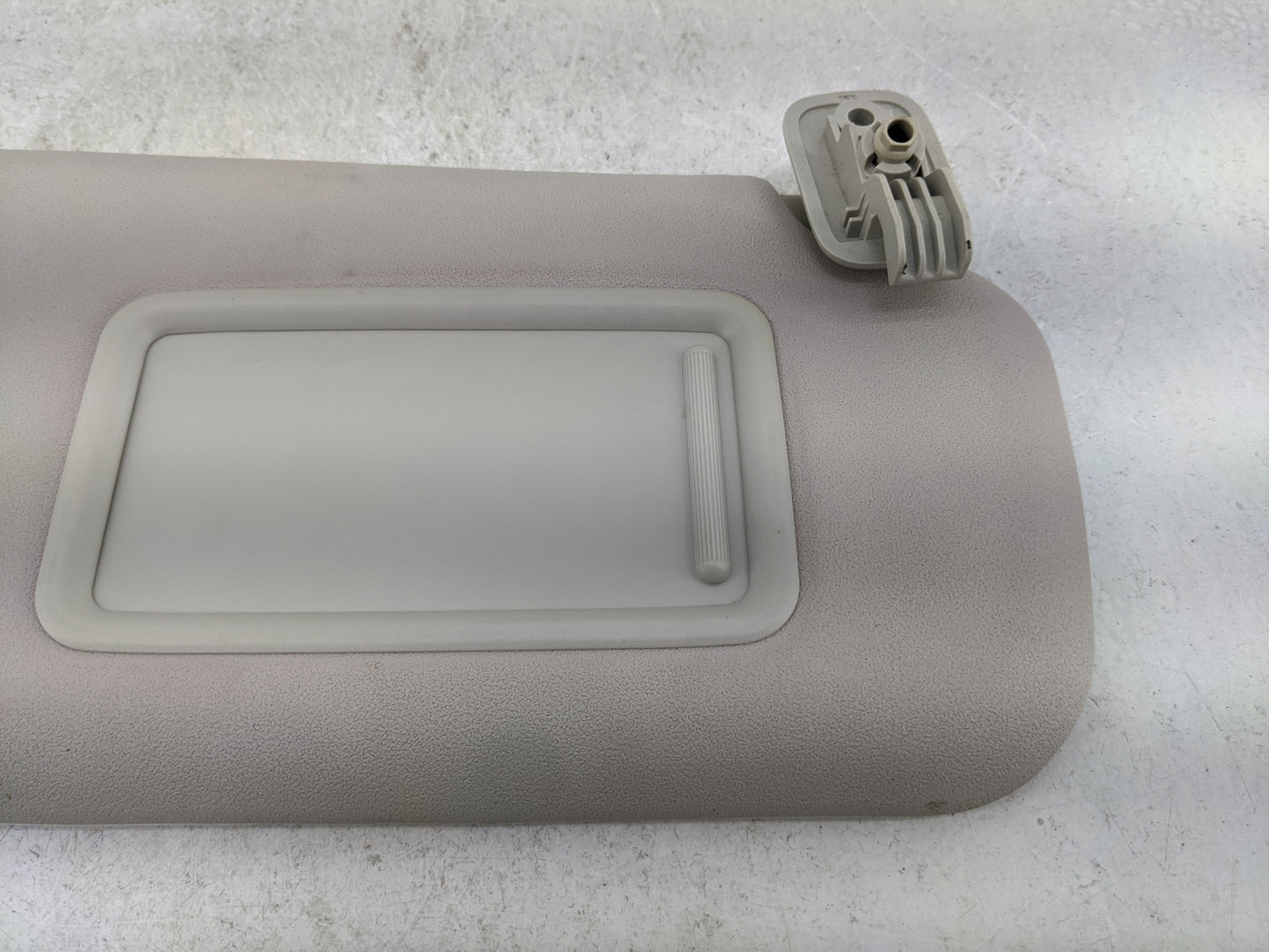 2010 Mazda Mazda3 Sun Visor Shade Replacement Passenger Right Mirror Fits Fits 2011 2012 2013 OEM Used Auto Parts - Oemuseda