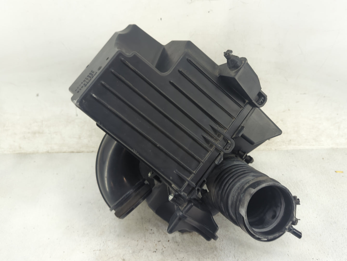 Mazda Mazda3 Air Cleaner Intake-duct Hose Tube - Oemusedautoparts1.com
