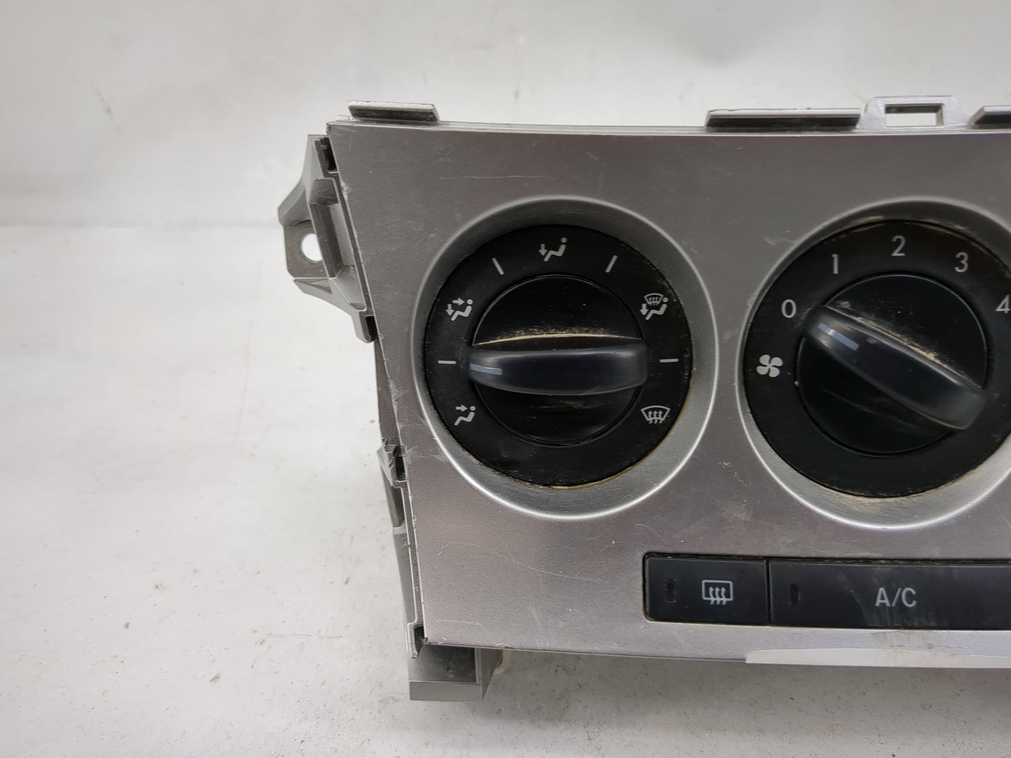 2010 Mazda Mazda3 Climate Control Module Temperature AC/Heater Replacement Fits OEM Used Auto Parts - Oemusedautoparts1.com